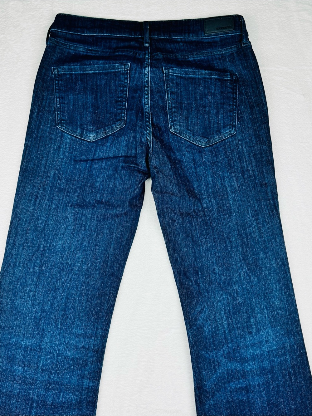 Express NWT Boot mid-rise dark wash bootcut jeans. Size 8R. Brand new with tags. - Picture 6 of 10
